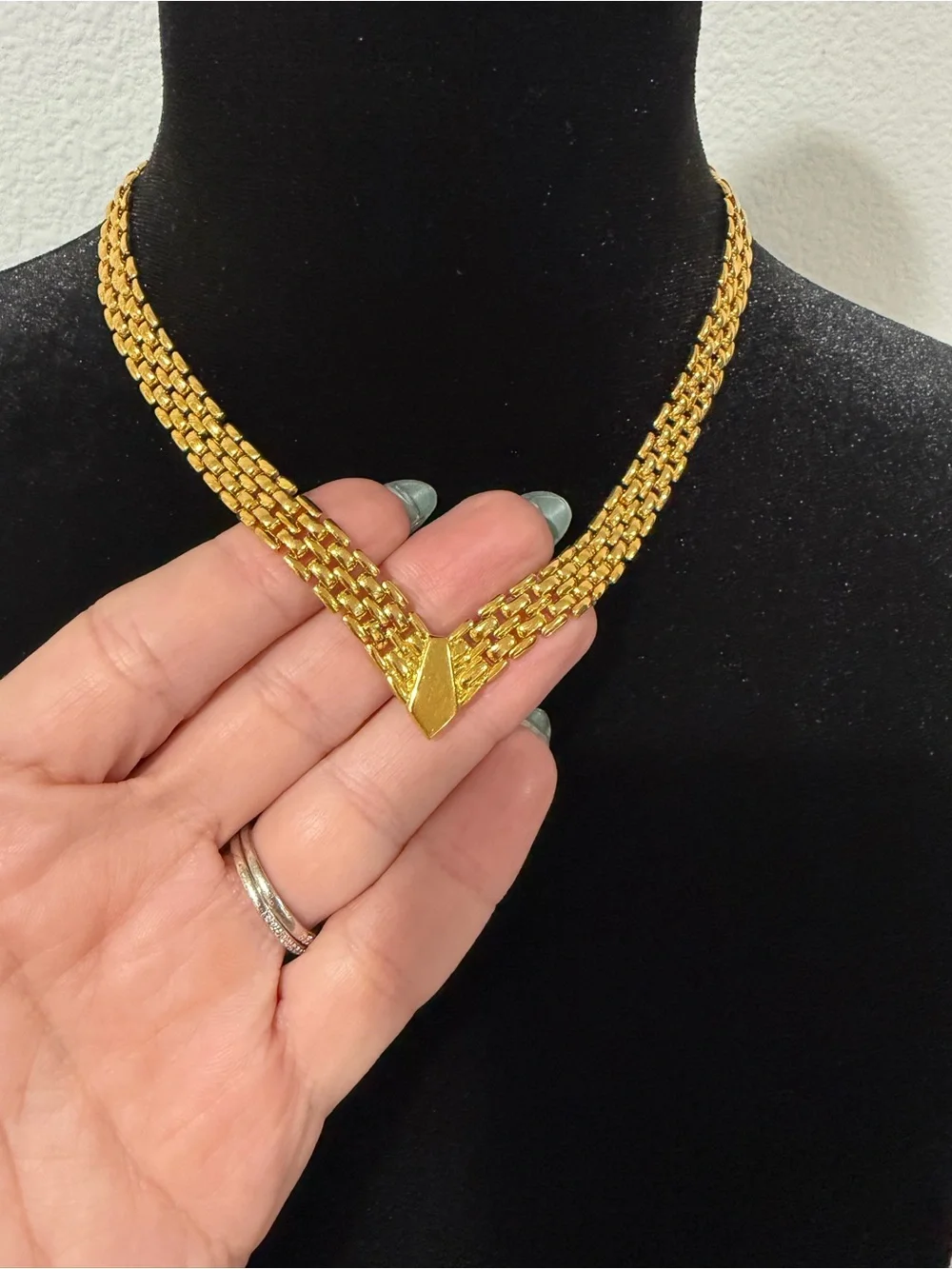 Vintage Napier Gold Tone Collar Necklace Statement Chain